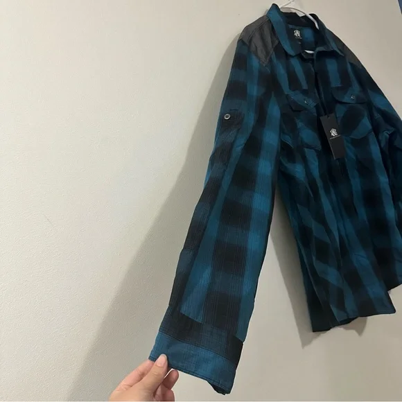 Rock & Republic Blue & Black Plaid “Western Style” Snap Down Shirt Size XL NWT - Picture 3 of 10
